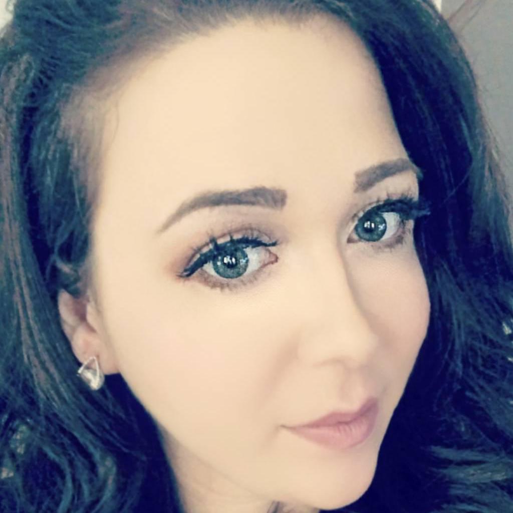 Tiffany is Female Escorts. | Calgary | Alberta | Canada | EscortsLiaison