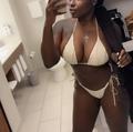 WINTER is Female Escorts. | Hamilton | Ontario | Canada | EscortsLiaison