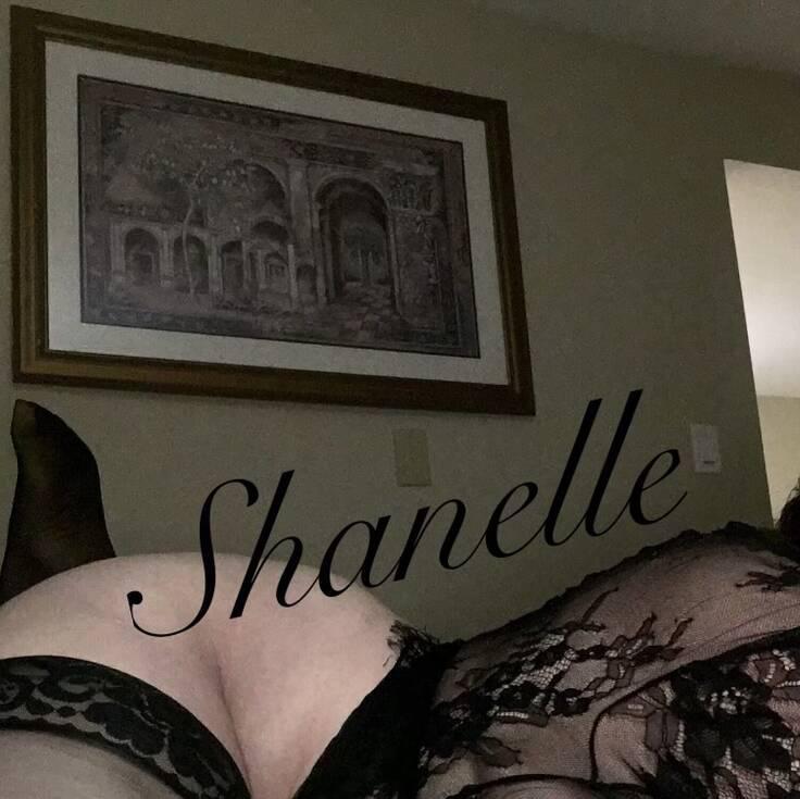 Shanelle is Female Escorts. | Quebec City | Quebec | Canada | EscortsLiaison