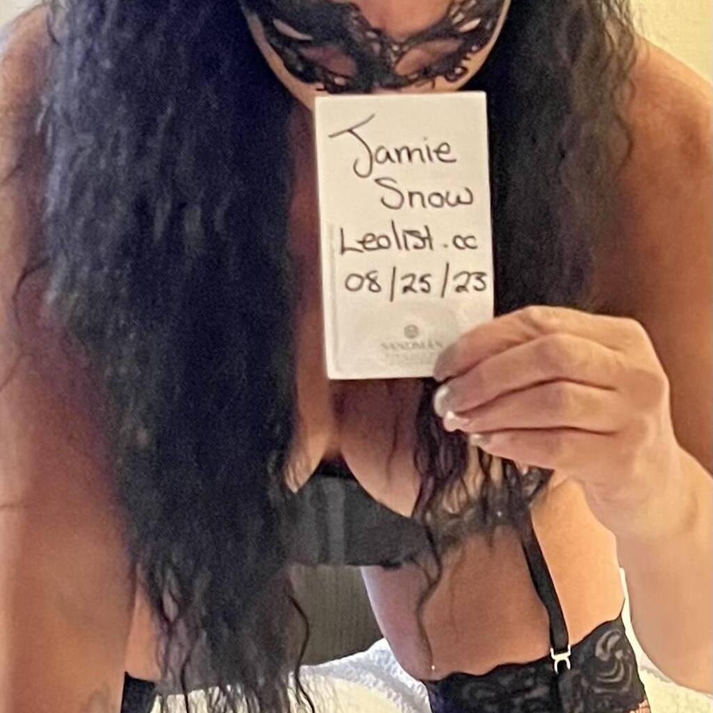 Jamie Snow is Female Escorts. | Toronto | Ontario | Canada | EscortsLiaison