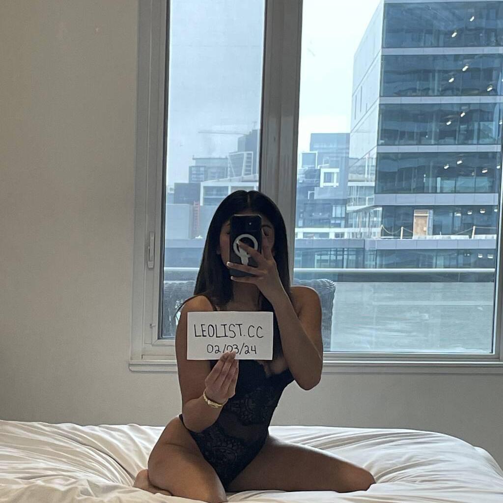 Naomi is Female Escorts. | Toronto | Ontario | Canada | EscortsLiaison