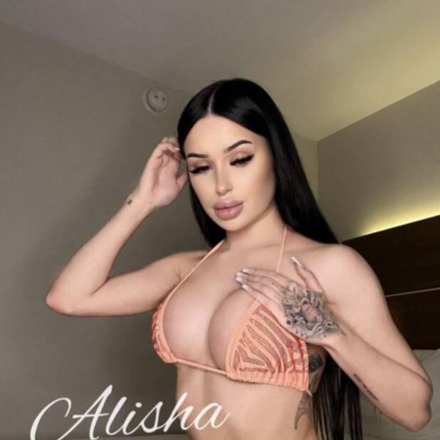 Alisha is Female Escorts. | Yellowknife | Northwest Territories | Canada | EscortsLiaison