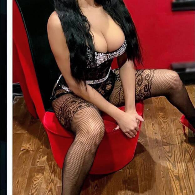 mariana is Female Escorts. | Quebec City | Quebec | Canada | EscortsLiaison