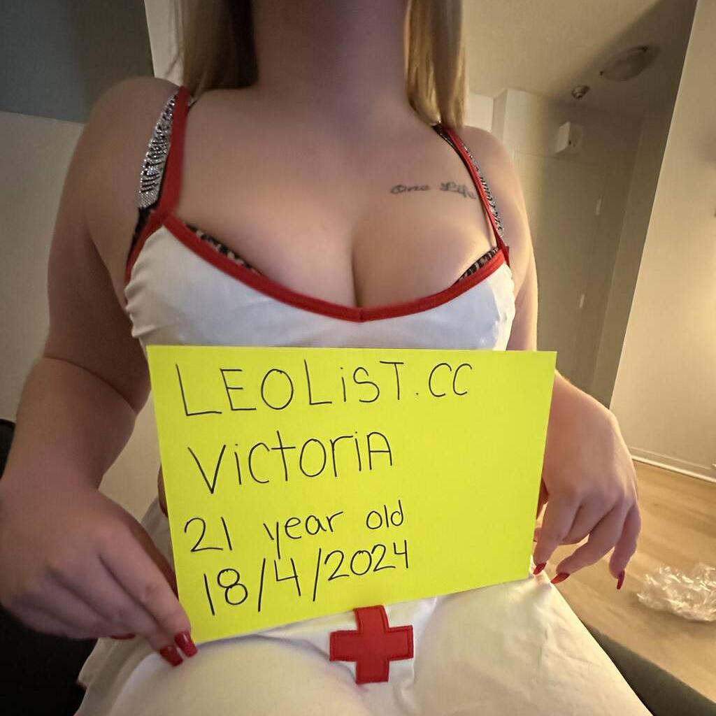 Victoria is Female Escorts. | London | Ontario | Canada | EscortsLiaison