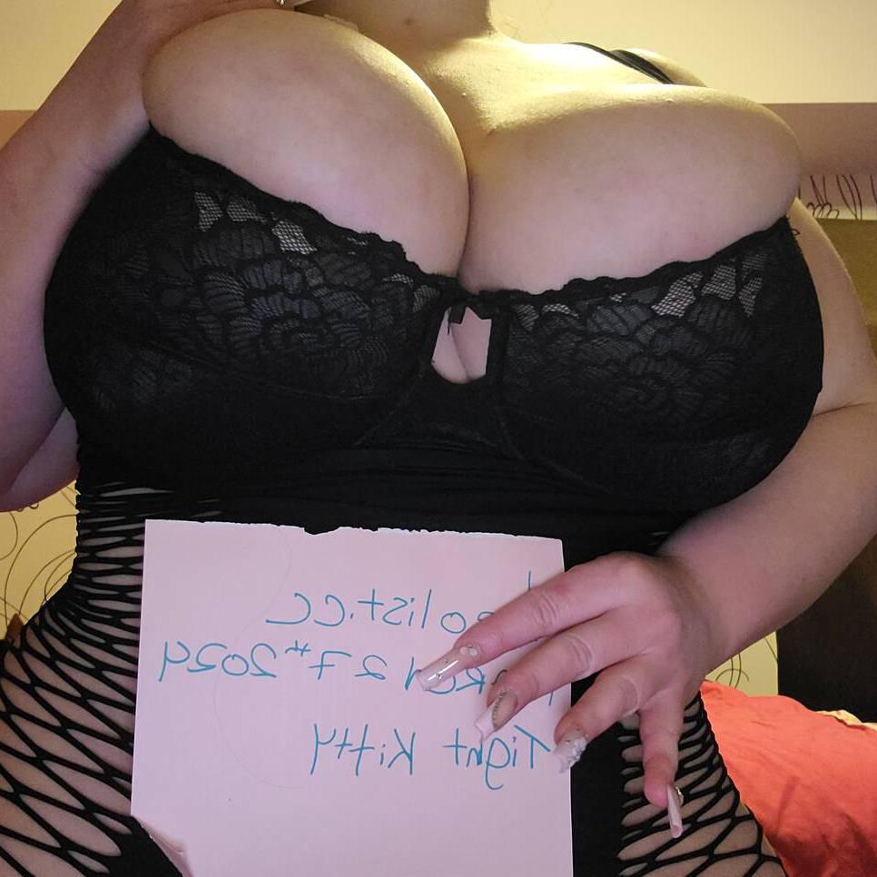 Tight kitty is Female Escorts. | Niagara | Ontario | Canada | EscortsLiaison