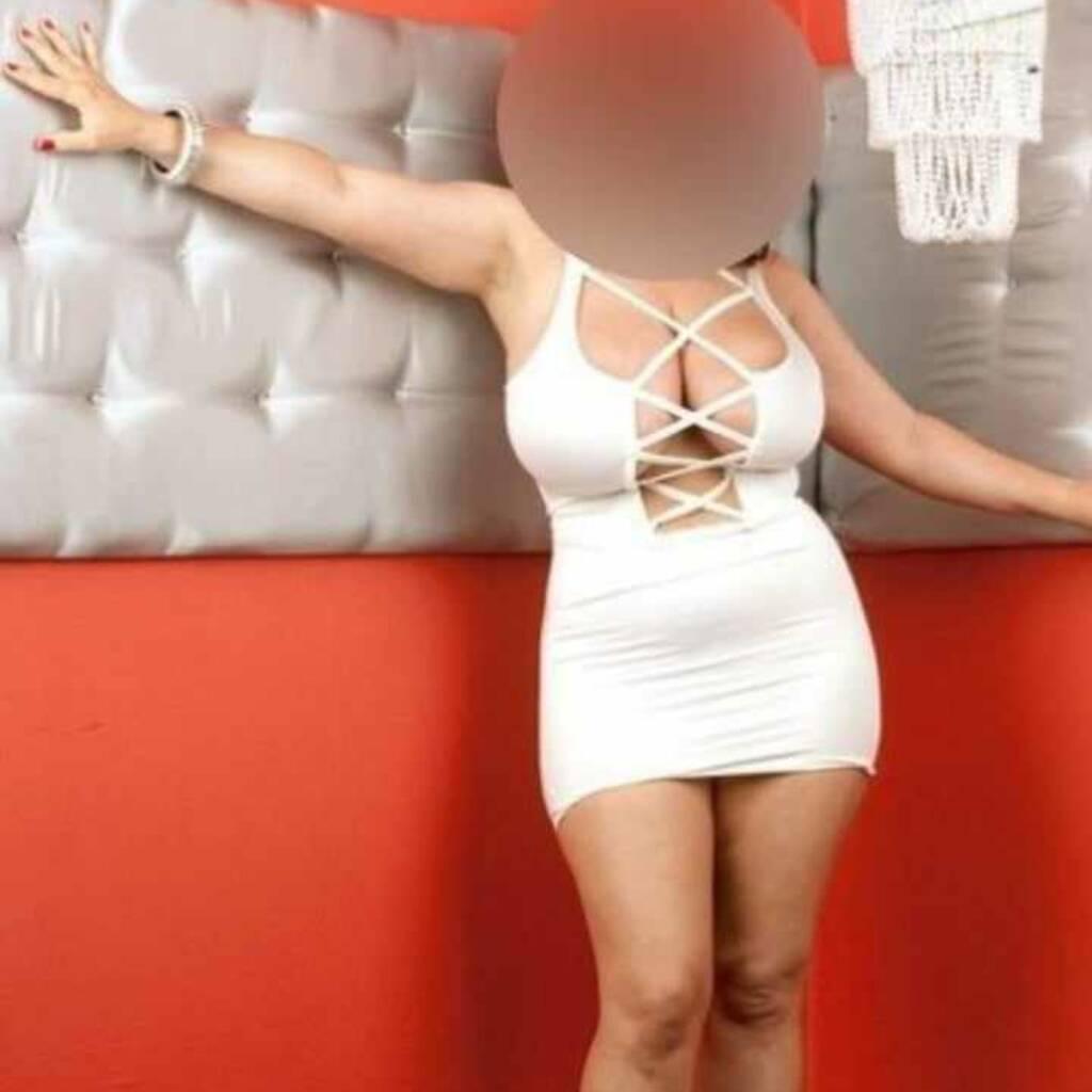 Bernadett is Female Escorts. | Quebec City | Quebec | Canada | EscortsLiaison