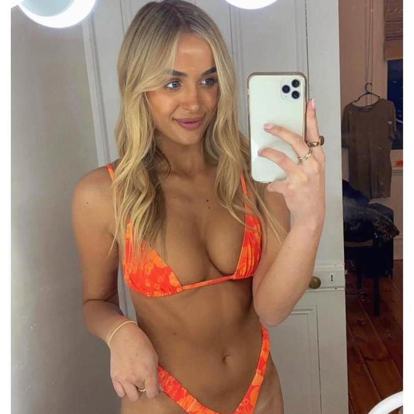  is Female Escorts. | Leeds | United Kingdom | United Kingdom | EscortsLiaison