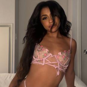  is Female Escorts. | New York / Manhattan | New York | United States | EscortsLiaison