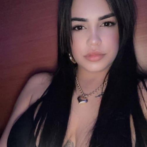  is Female Escorts. | Chicago Falls | Illinois | United States | EscortsLiaison