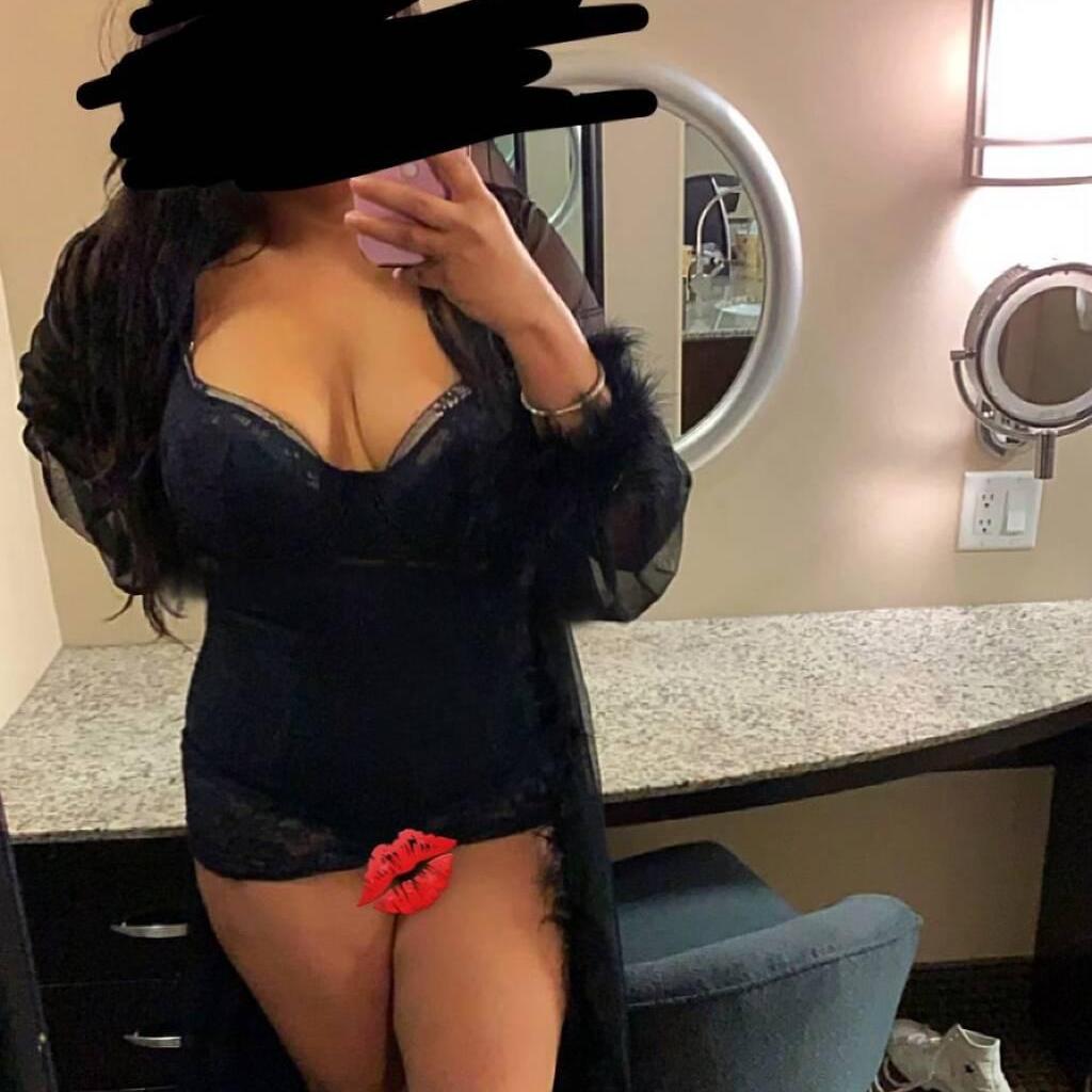 
                        Nina day
                     is Female Escorts. | Kelowna | British Columbia | Canada | EscortsLiaison
