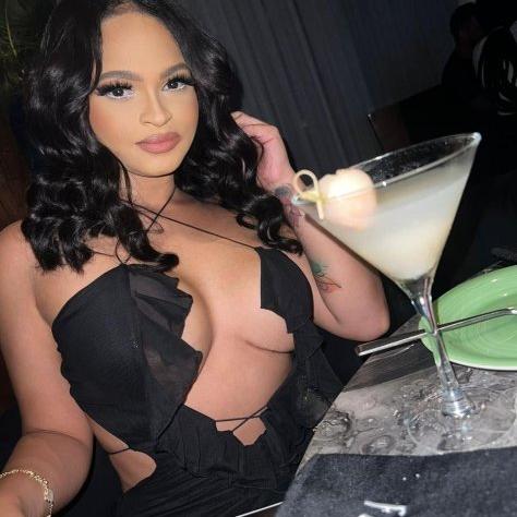  is Female Escorts. | Palmdale / Lancaster | California | United States | EscortsLiaison