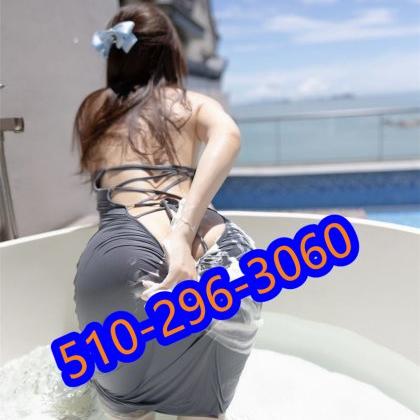  is Female Escorts. | Raleigh / Durham | North Carolina | United States | EscortsLiaison