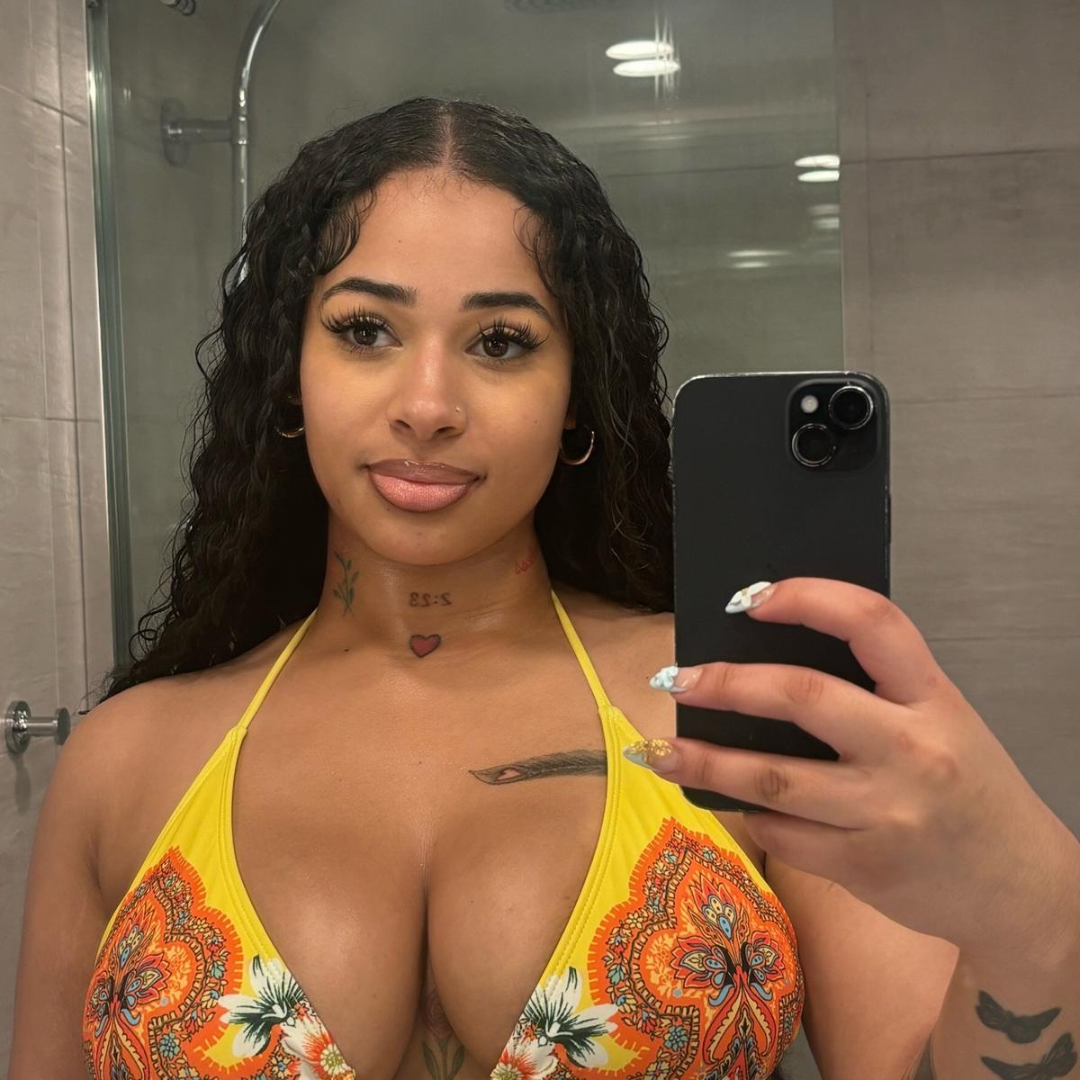  is Female Escorts. | Knoxville | Tennessee | United States | EscortsLiaison