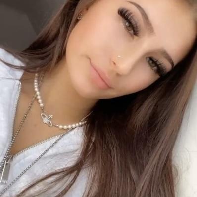  is Female Escorts. | Kansas City | Missouri | United States | EscortsLiaison