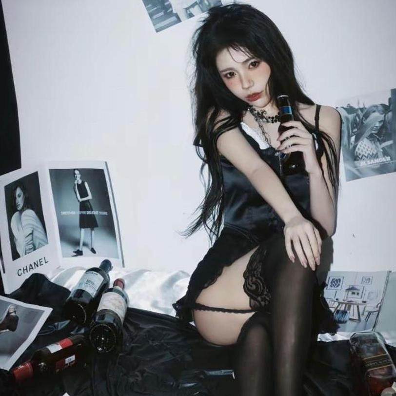  is Female Escorts. | East Midlands | United Kingdom | United Kingdom | EscortsLiaison