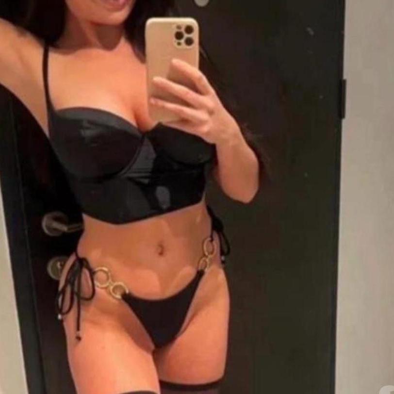  is Female Escorts. | Essex | United Kingdom | United Kingdom | EscortsLiaison
