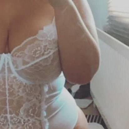 
                        Amy
                     is Female Escorts. | Calgary | Alberta | Canada | EscortsLiaison