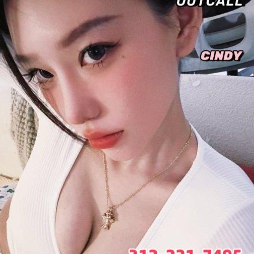  is Female Escorts. | Chicago Falls | Illinois | United States | EscortsLiaison