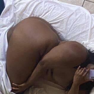 
                        Elisabeth
                     is Female Escorts. | Montreal | Quebec | Canada | EscortsLiaison