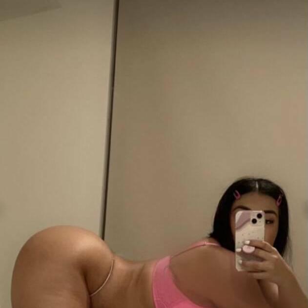 
                        Maya
                     is Female Escorts. | Barrie | Ontario | Canada | EscortsLiaison