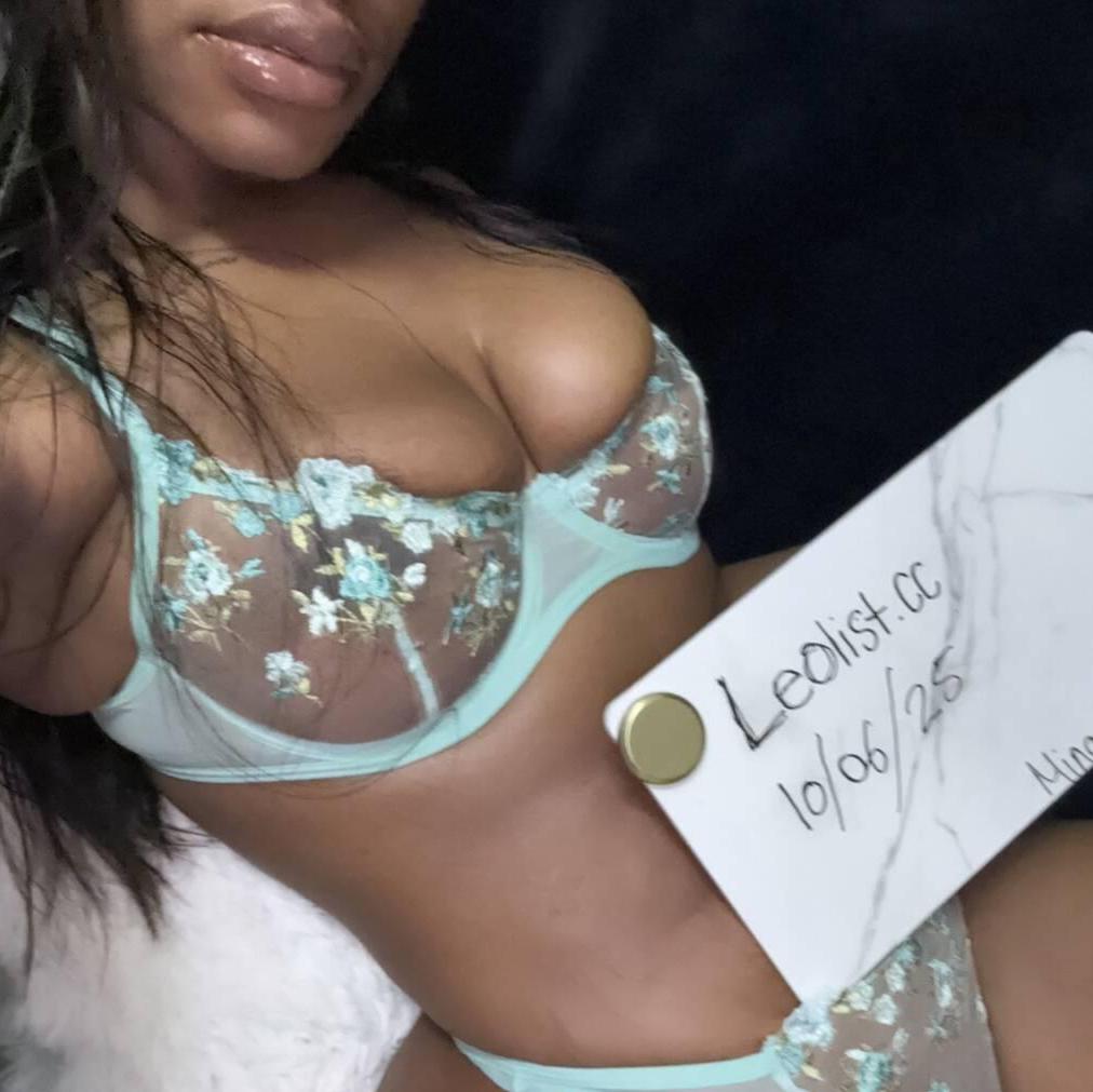 
                        MINA
                     is Female Escorts. | Ft Mcmurray | Alberta | Canada | EscortsLiaison