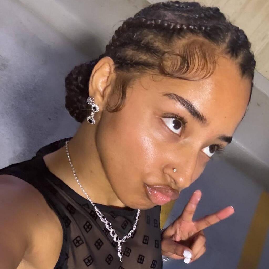 
                        Nae
                     is Female Escorts. | Ft Mcmurray | Alberta | Canada | EscortsLiaison