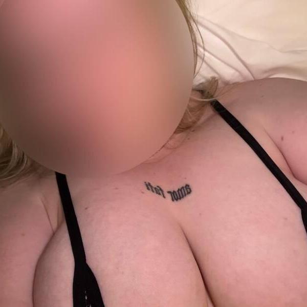 
                        Missi Rae
                     is Female Escorts. | London | Ontario | Canada | EscortsLiaison