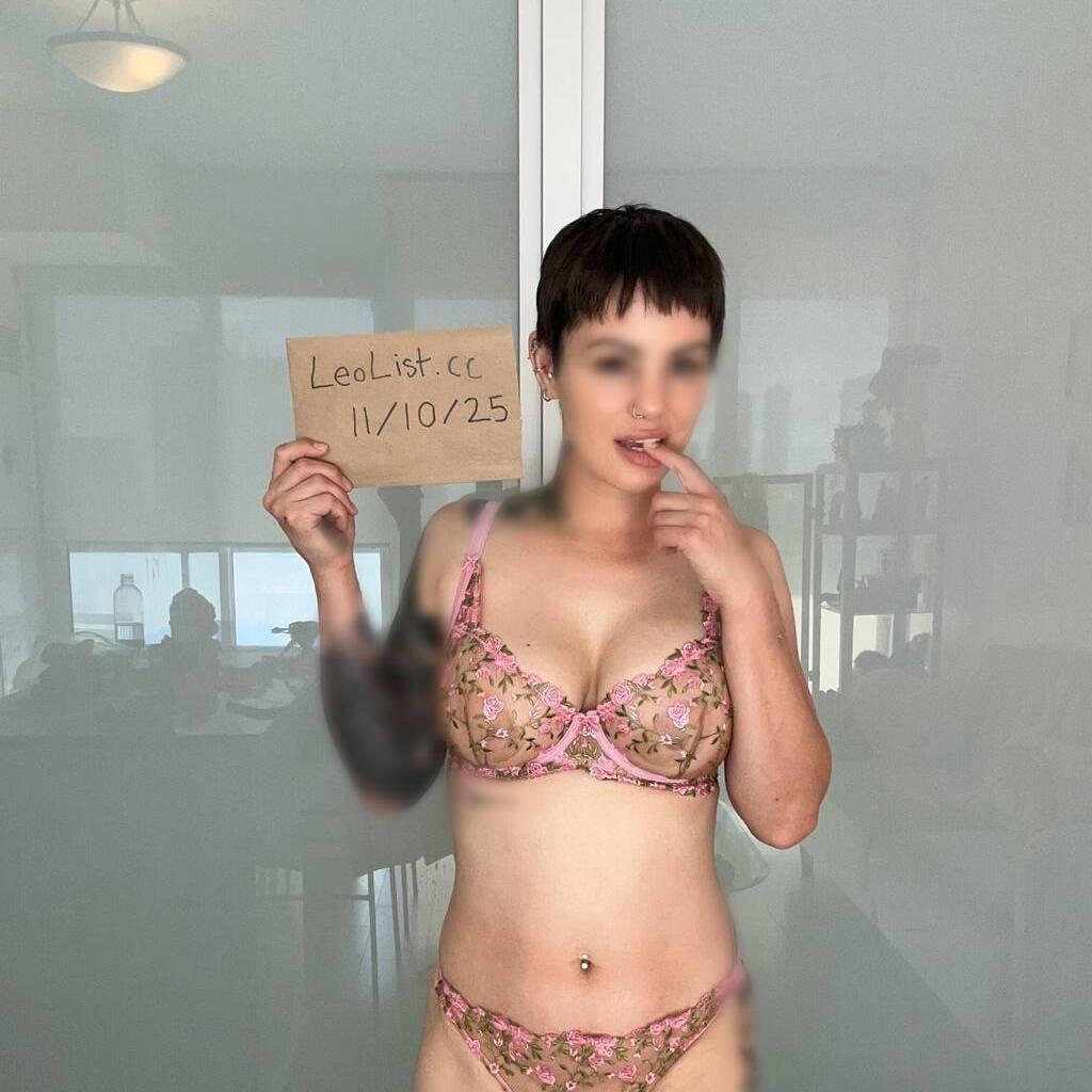 
                        Kimber Ryan
                     is Female Escorts. | Toronto | Ontario | Canada | EscortsLiaison