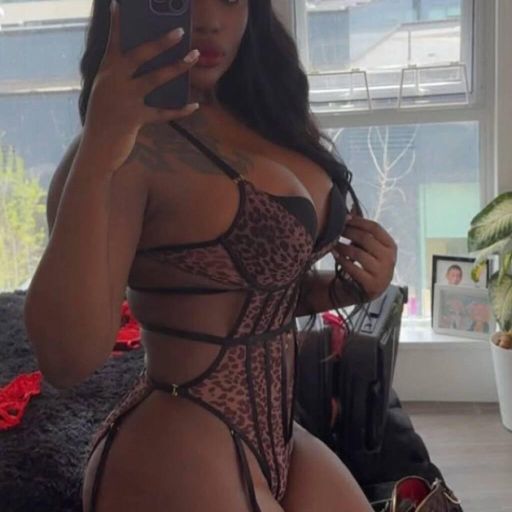 
                        Aaliyah
                     is Female Escorts. | windsor | Ontario | Canada | EscortsLiaison
