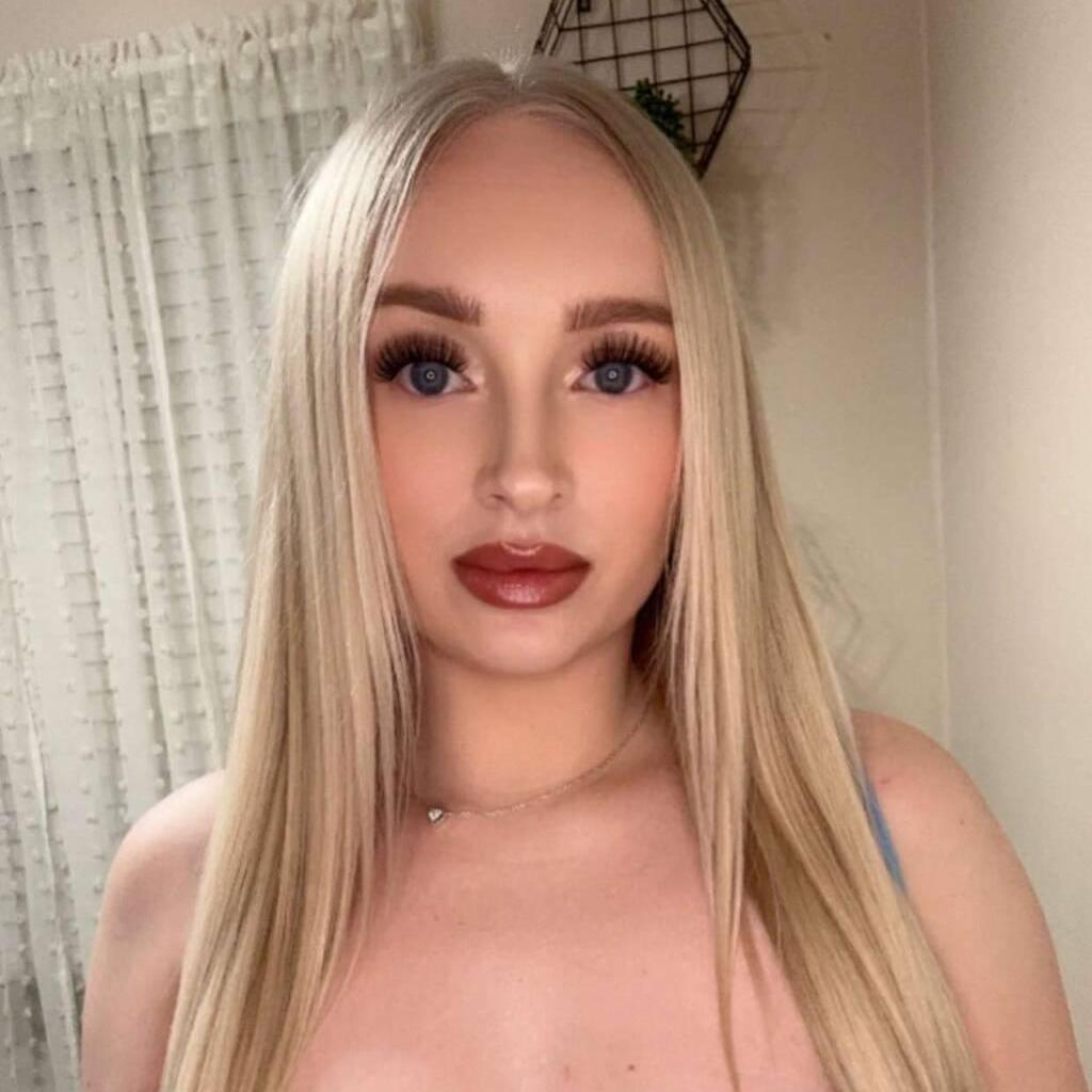 
                        Amyy
                     is Female Escorts. | Moncton | New Brunswick | Canada | EscortsLiaison