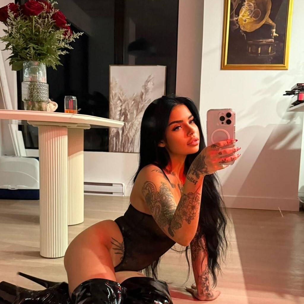 
                        BLUEMOON MASSAGE VIP
                     is Female Escorts. | Montreal | Quebec | Canada | EscortsLiaison