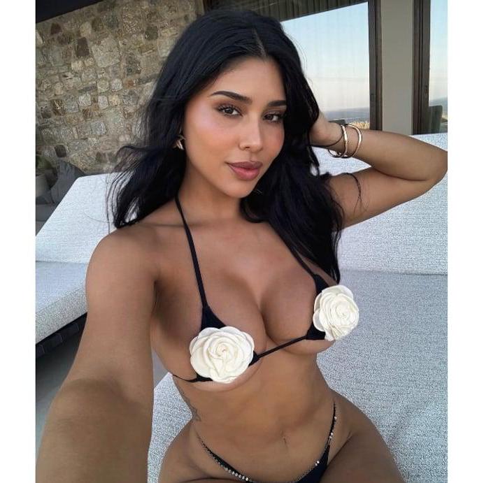  is Female Escorts. | Essex | United Kingdom | United Kingdom | EscortsLiaison