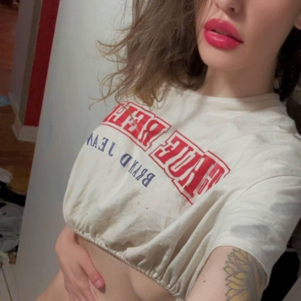 
                        Brielle
                     is Female Escorts. | Fredericton | New Brunswick | Canada | EscortsLiaison