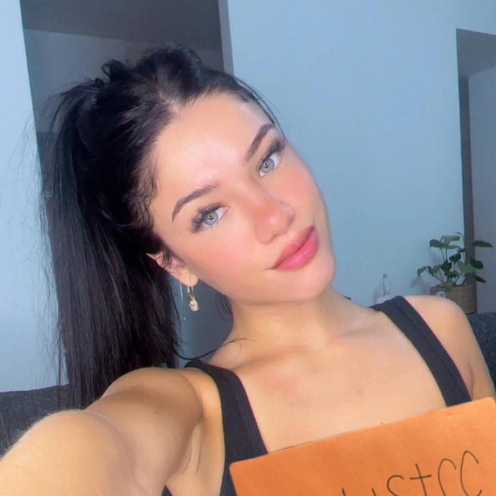 
                        Jesse
                     is Female Escorts. | Sudbury | Ontario | Canada | EscortsLiaison