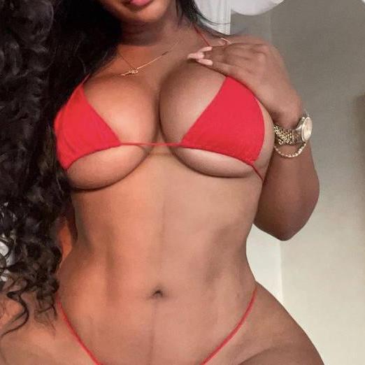 
                        Bella
                     is Female Escorts. | Guelph | Ontario | Canada | EscortsLiaison