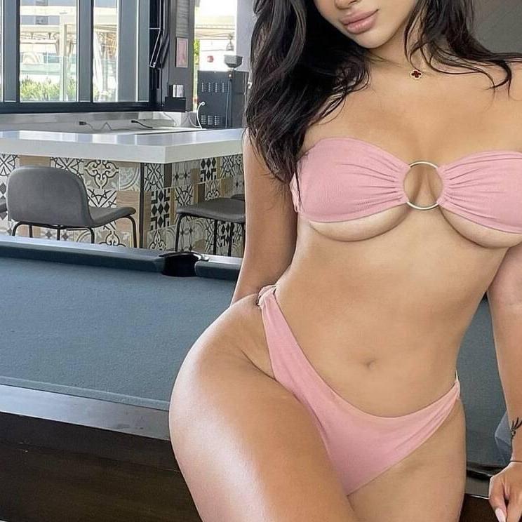 
                        Yasmine
                     is Female Escorts. | Nanaimo | British Columbia | Canada | EscortsLiaison