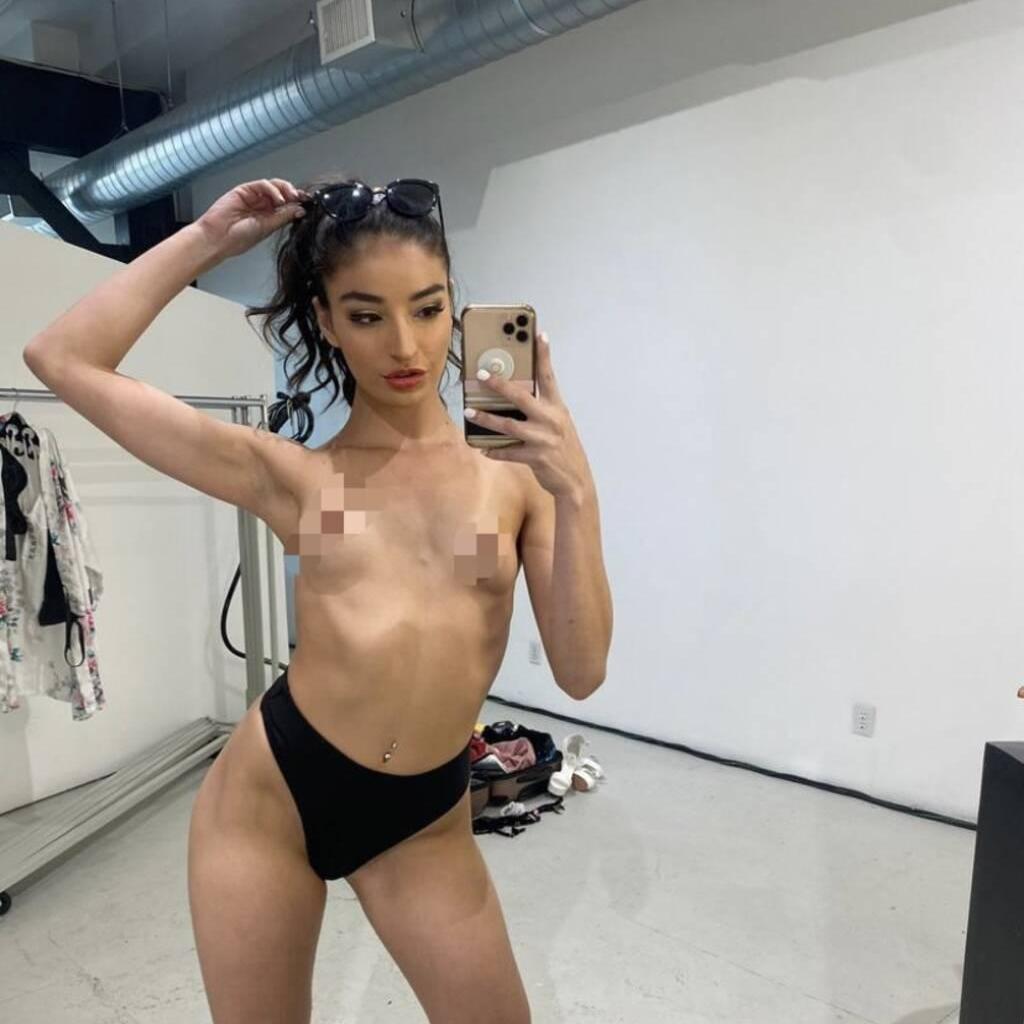 
                        Marie
                     is Female Escorts. | Guelph | Ontario | Canada | EscortsLiaison