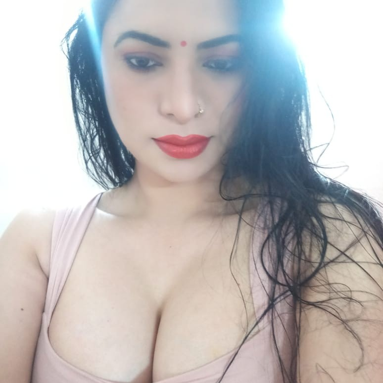 reya is Female Escorts. | Delhi | India | India | EscortsLiaison
