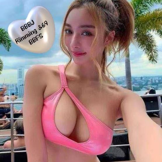  is Female Escorts. | Chicago Falls | Illinois | United States | EscortsLiaison