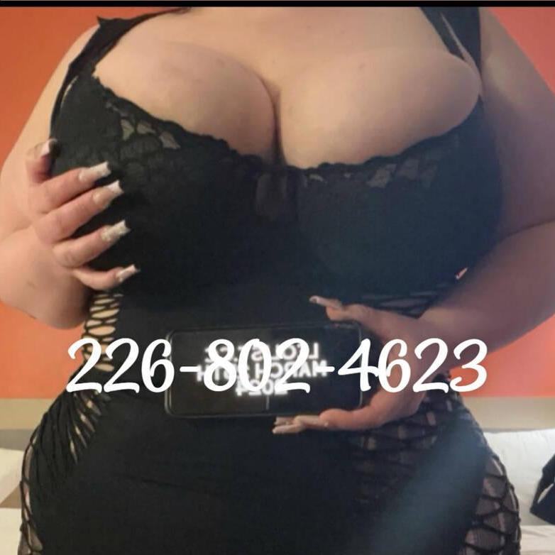 
                        Kat
                     is Female Escorts. | Hamilton | Ontario | Canada | EscortsLiaison