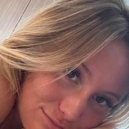  is Female Escorts. | Chicago Falls | Illinois | United States | EscortsLiaison