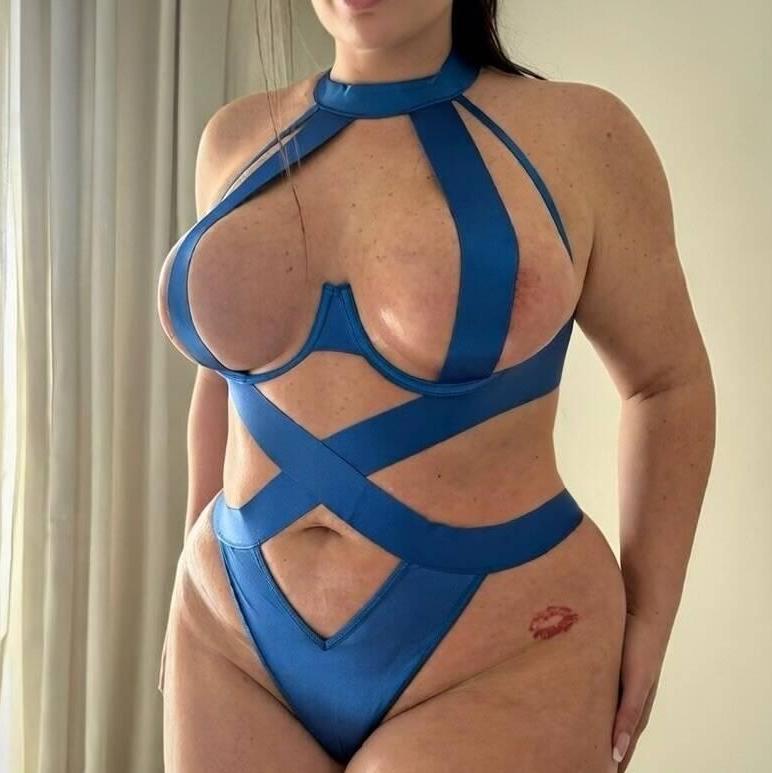 
                        Jenny
                     is Female Escorts. | Montreal | Quebec | Canada | EscortsLiaison
