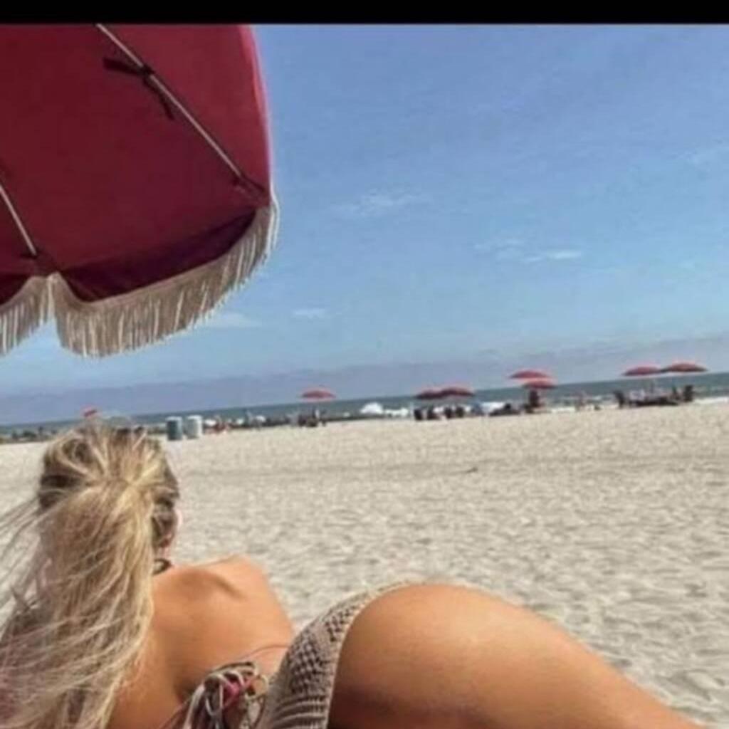 
                        Pamela
                     is Female Escorts. | Montreal | Quebec | Canada | EscortsLiaison