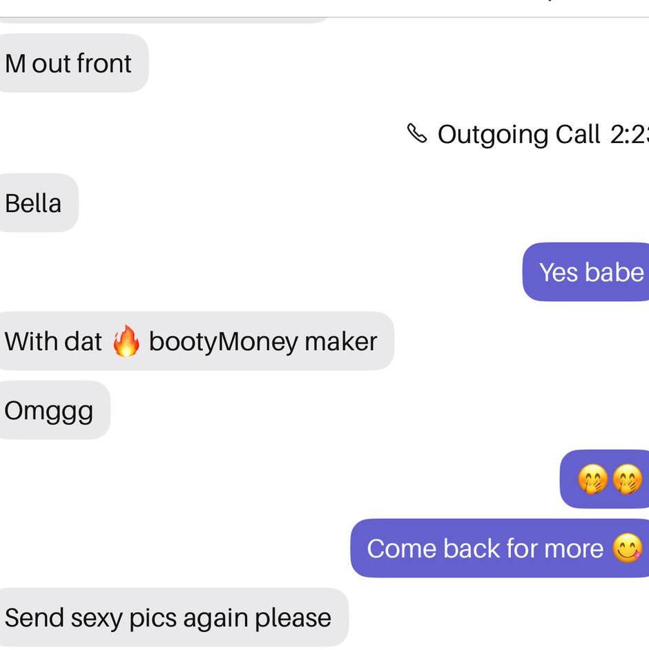 
                        Bella
                     is Female Escorts. | Quebec City | Quebec | Canada | EscortsLiaison