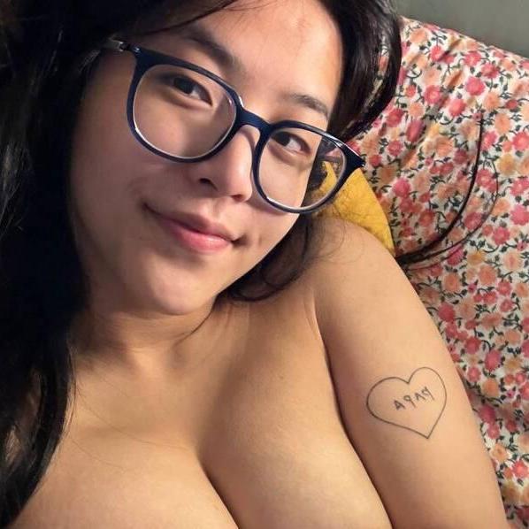 
                        Emma
                     is Female Escorts. | Thunder Bay | Ontario | Canada | EscortsLiaison