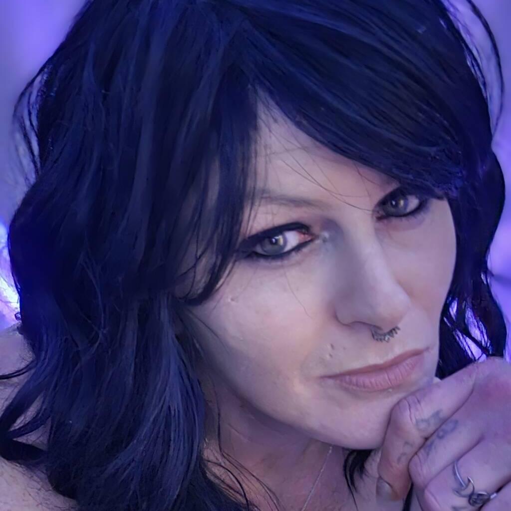 
                        Rebel
                     is Female Escorts. | Owen Sound | Ontario | Canada | EscortsLiaison