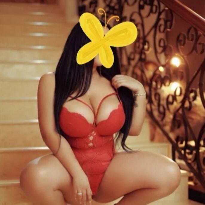 
                        Monica
                     is Female Escorts. | Quebec City | Quebec | Canada | EscortsLiaison
