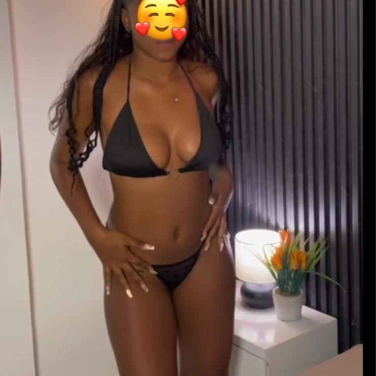  is Female Escorts. | Evansville | Indiana | United States | EscortsLiaison