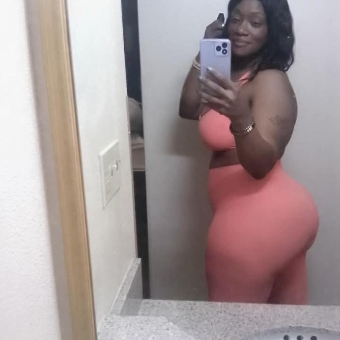  is Female Escorts. | Kalamazoo | Michigan | United States | EscortsLiaison