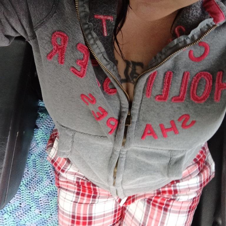  is Female Escorts. | Lexington | Kentucky | United States | EscortsLiaison